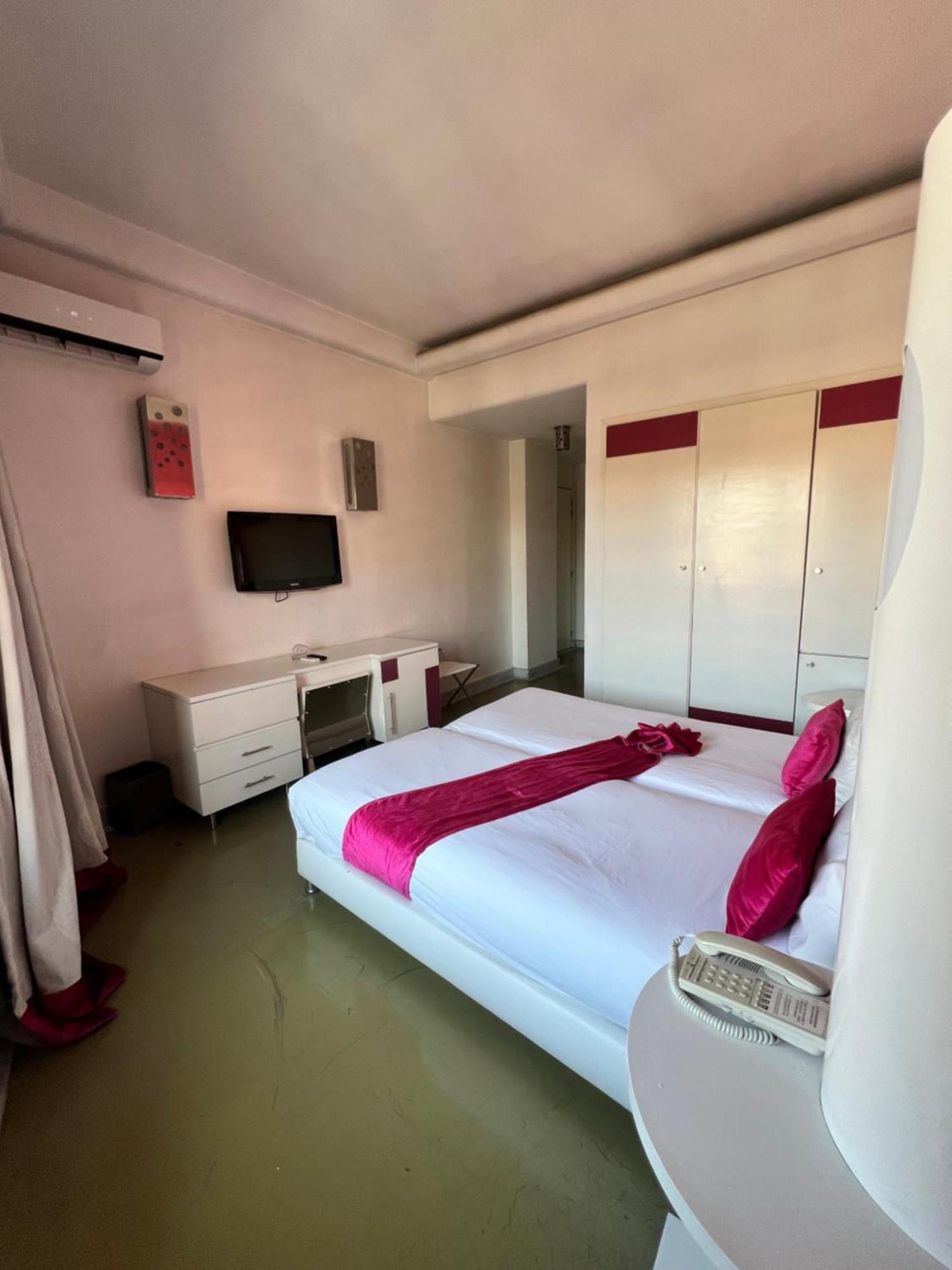 La Renaissance Hotel Marrakech Марракеш Экстерьер фото